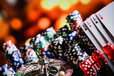 jek toto Ceme Online live dealer table with multiple players and card displays