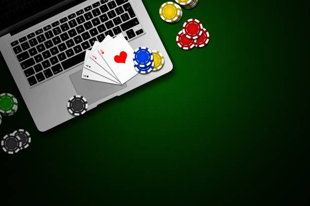 Free-spin bonus round in Treasures Aztec showing multiplier symbols and winning combinations